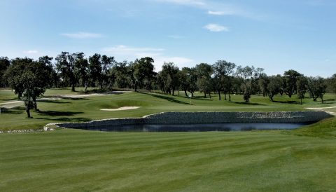 There are two 18-hole courses to be enjoyed at Ribagolfe