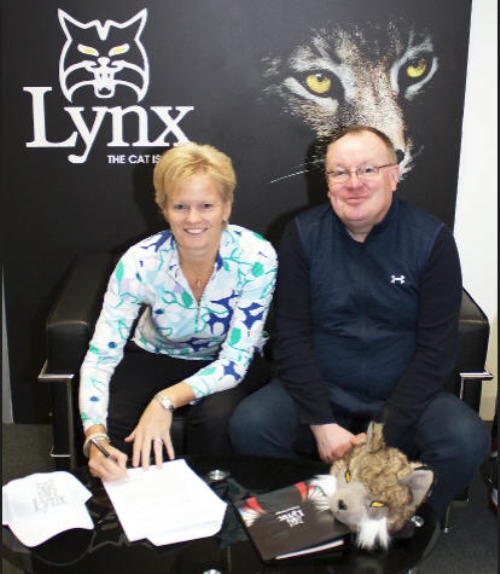 Trish Johnson with Lynx Golf's CEO Steve Elford
