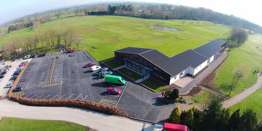 Manchester United target golf club for new training facility