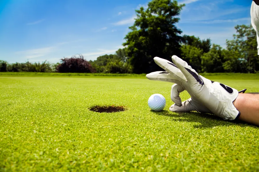 https://golfnews.co.uk/wp-content/uploads/2025/06/cheating-and-golfing-desktop-kmm5qmj0h5wn5ldz.webp