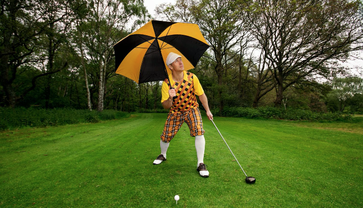 Rain Stops Play: What Golfers Do When The Weather Wins – Golf News